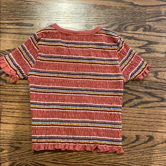 Red striped fringe crop top! - Picture 2 of 2